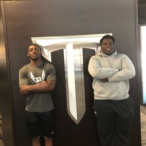 Meet your Posher, Almosse